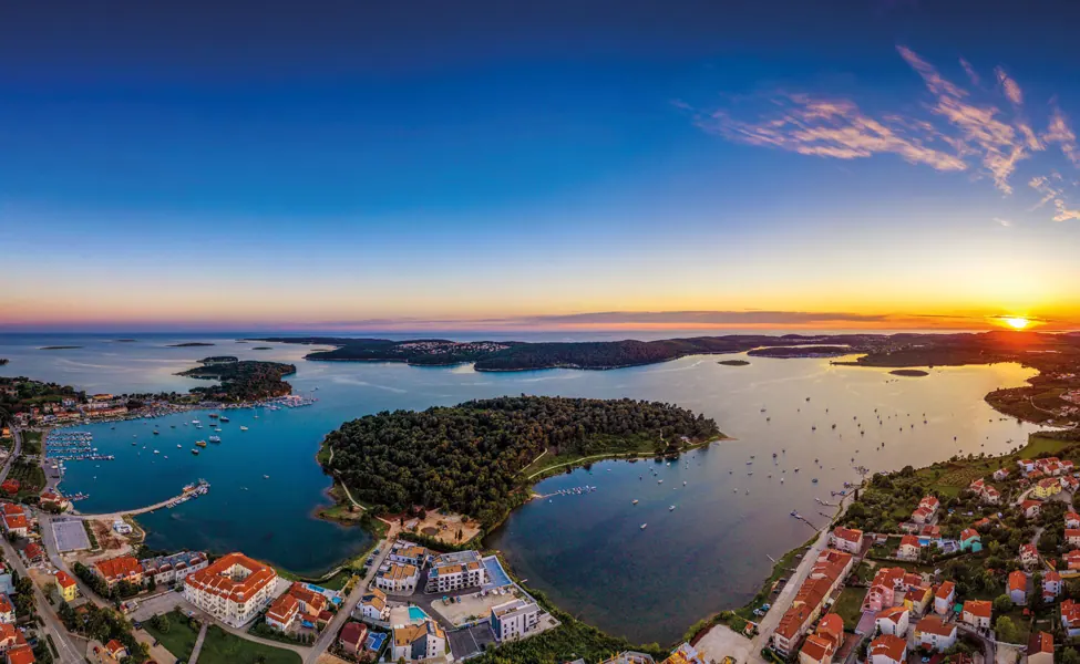 Vista di Medulin e dell'Istria meridionale durante una vacanza estiva